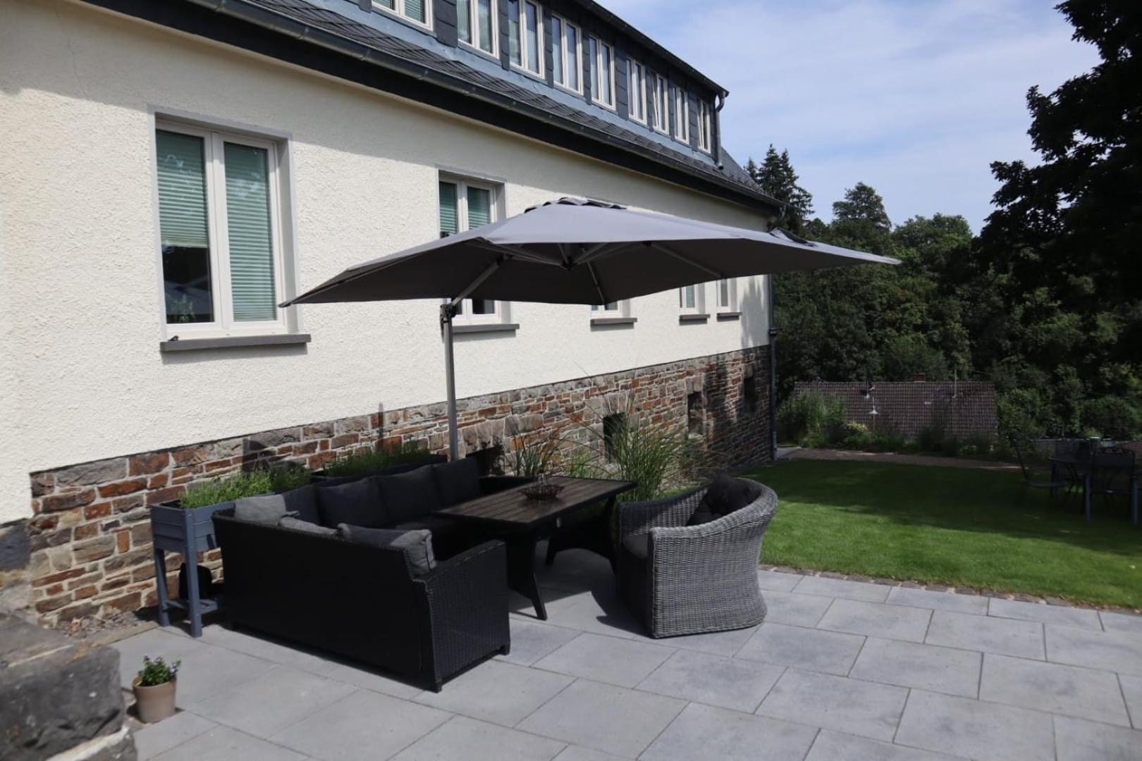 Residenz Kirchberg Hotel Adenau Exterior photo
