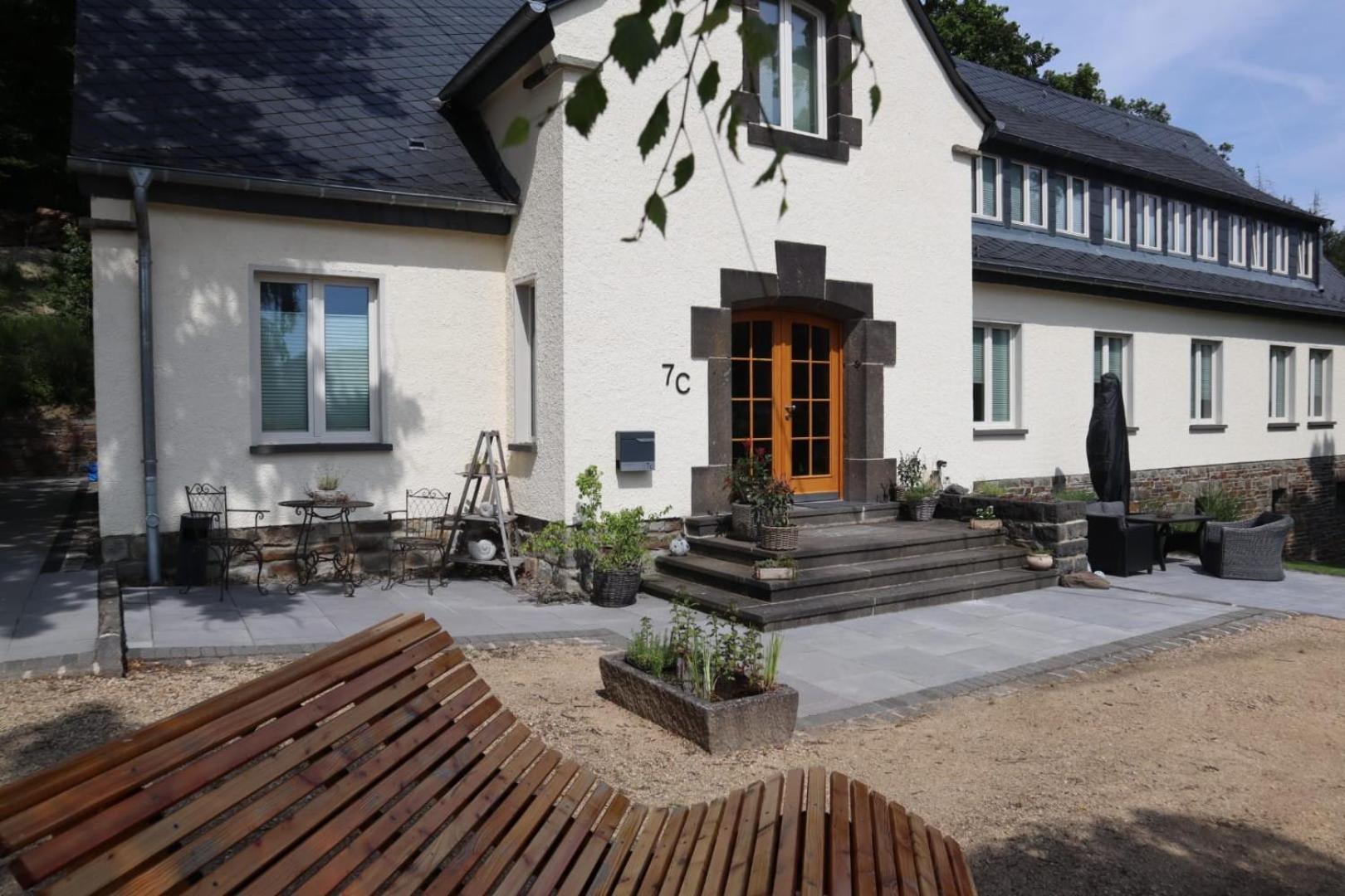 Residenz Kirchberg Hotel Adenau Exterior photo
